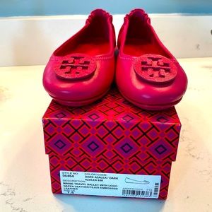 Tory Burch Minnie travel ballet with logo, size 7.5 US women’s l, worn once.